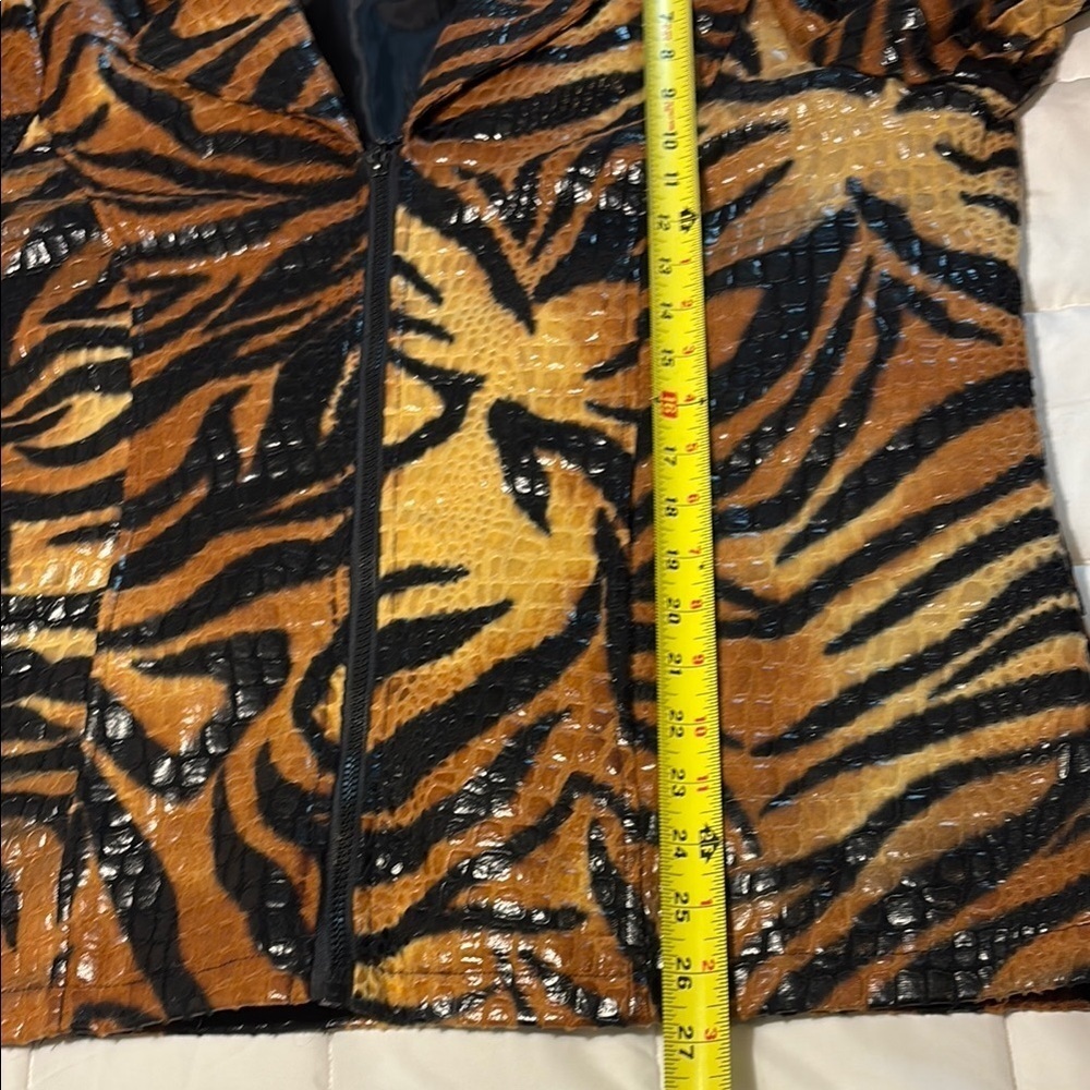Selene Sport Vintage Tiger Print Jacket Blazer Black and Gold - Picture 7 of 12